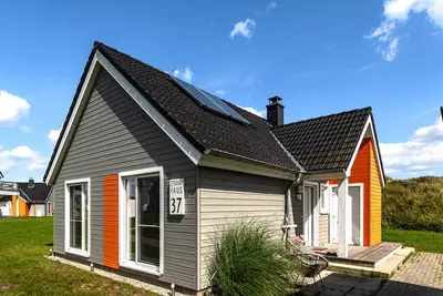 Image de Strandhaus 37 - Infrared Sauna, Fireplace, Bathtub, Terrace, Garden