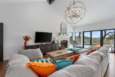 Image de Westlake 4br Home - Stunning Views and Pool