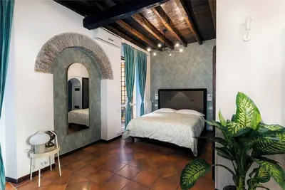 Image de Quiet Trevi Fountain apartment with patio and backyard