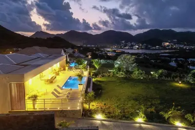 Image de New luxurious villa Fleurs De Lys sea view and swimming pool