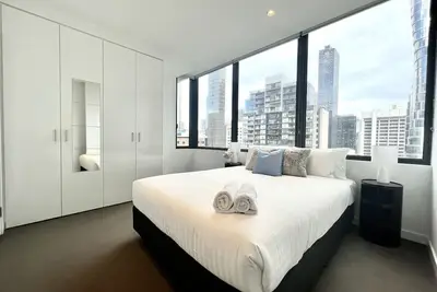 Image de High Floor 2BR2Bath in Prime Cbd