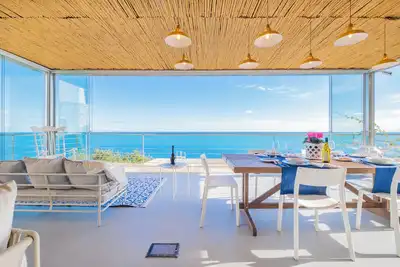 Image de Villa Pethra Maris overlooking the Sea with Pool