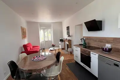 Image de Maison entièrement rénovée, 3 min. de Dinan, jardin clos avec parking