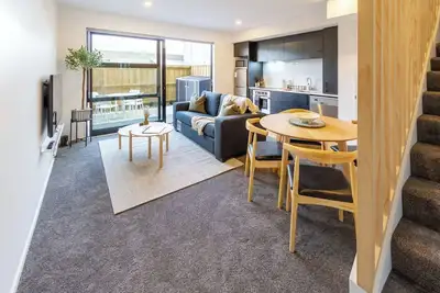 Image de 2 Bed, 2 Bath w Sofa Bed - Great Cafes Nearby