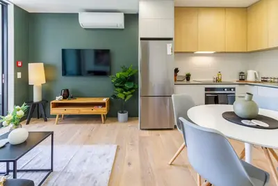 Image de Unbeatable Central City Location 2 bed Single lvl