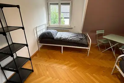Image de Fitters' apartment for 6 people in Stuttgart, quiet location, central, parking spaces