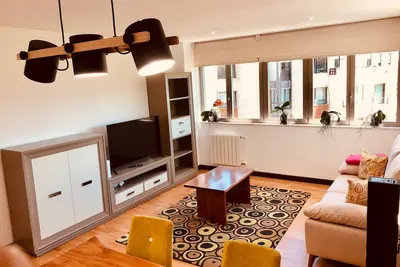 Image de 3-bedroom condo in fabulous Santander with WiFi