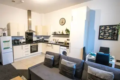 Image de Modern and Chic 2 Bedroom Flat