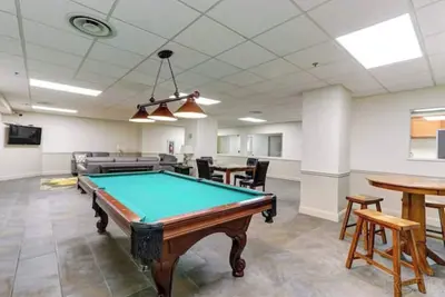 Image de Modern Apt 1101 in Downtown Pittsburgh’s Heart