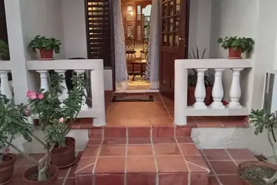 Image de Charming 2-bedroom apartment with WiFi, Ac in tranquil Christ Church