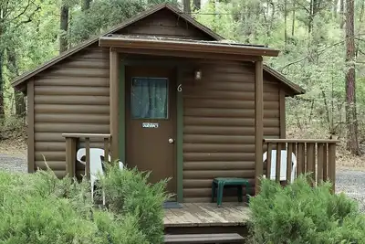 Image de Cabin #6 - Studio - No Fireplace