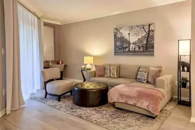 Image de Notre Dame - Cozy retreat in -Avalon, Clearwater