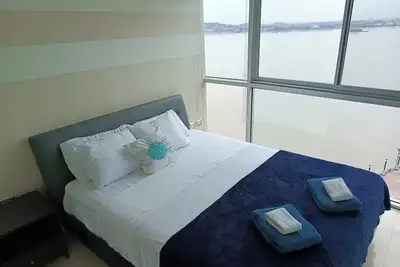 Image de Beautiful Suite with river view in Santa Ana harbor