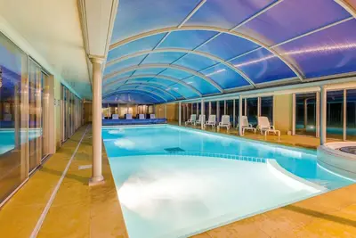 Image de Maisonnette familiale Ă 1km de la plage + piscine