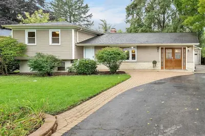 Image de Charming 3-bedroom house with fence yard, WiFi, and in a great location.