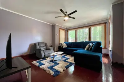 Image de Furnished 2br Apt. I Long Stays Welcome I Utilities Incl. I Car Rental Available