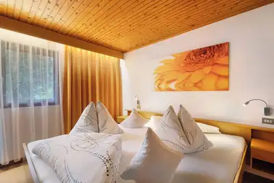 Image de Chambre 'Ederhof 2' avec vue sur les montagnes, terrasse partagée et Wi-Fi