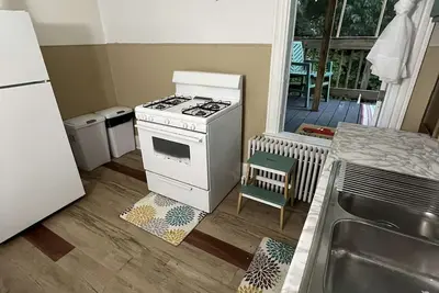 Image de Spacious 3-bedroom apartment in peaceful Albany with Ac, WiFi.