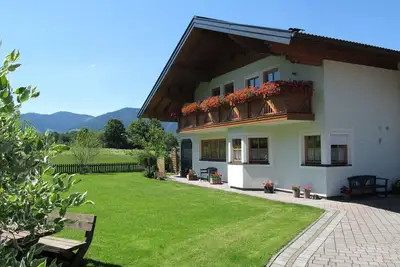 Image de Appartement 'Appartment Roßbrand' avec vue sur les montagnes, terrasse partagée et Wi-Fi