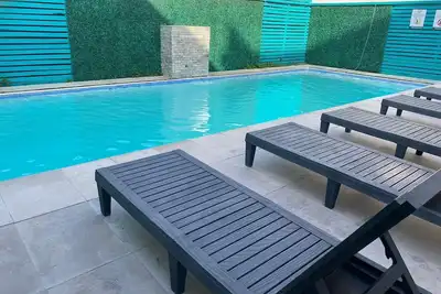 Image de Family & Charming  apartment with Ac, Pool, Board Games, Netflix