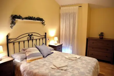 Image de Chalet Adosado en Trescasas a 10 Minutos en Coche del Centro de Segovia