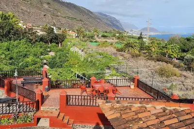 Image de « The Palm Villa : une oasis canarienne à Icod de los Vinos