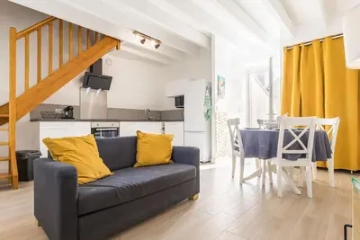 Image de Maison de Ville Ă La Montagne avec Wifi, Animaux admis, Proche Nantes