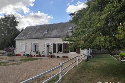 Image de Maison d'hôtes privatisée avec piscine, jacuzzi, bain nordique et jeux!
