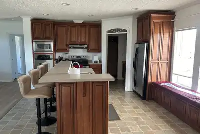 Image de Charming 3-bedroom home nestled on a picturesque 270-acre farm in Halifax.