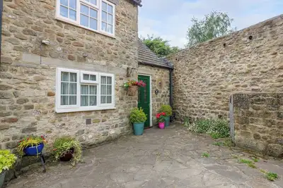 Image de Magnolia Cottage, family friendly, with a garden in Masham
