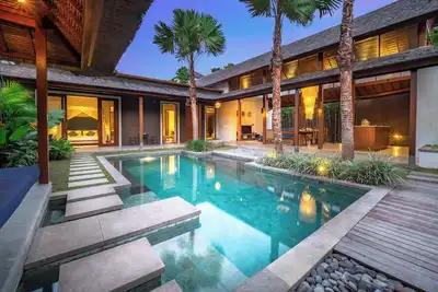 Image de An Elegant 2 Bedroom Villa in Bumbak