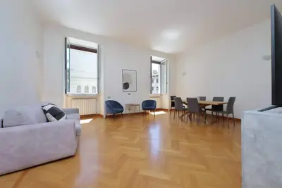 Image de Exclusive Historic Ghetto Flatinrome