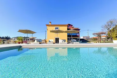 Image de Villa Calista - Six Chambres Villa, Couchages 12