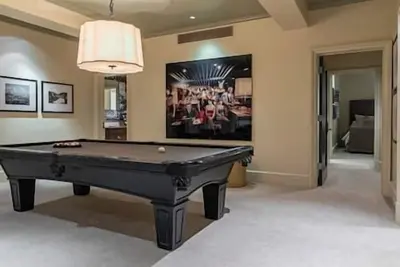 Image de 6\/7. 5 Stunning Modern Home, Aspen, Views, Balconly