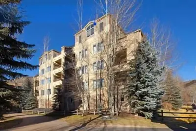 Image de Lakeside Terrace | Sheraton | Spa | Lux Resort | Concierge