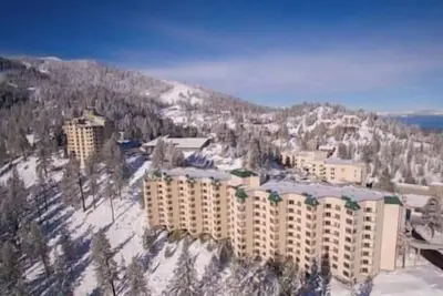 The Ridge Resort & Spa, Fireplace, Hot Tub, Pool
