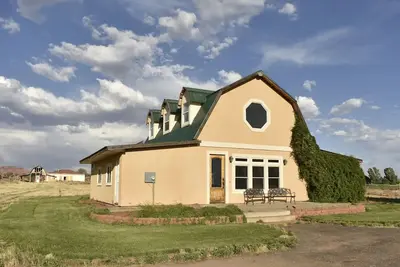 Image de The Barn House