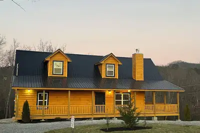 Image de New Cabin with incredible Mountain Views in Wears Valley