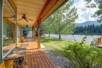 Image de Clark Fork Riverfront Home w/ Dock!