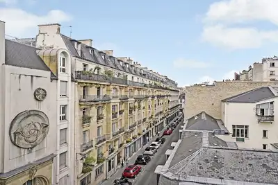 Image de University Special! Mobility Lease: Rue Des Arquebusiers, Place Des Vosges