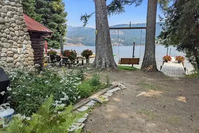 Image de McCall Lakefront Retreat with Sandy Beach