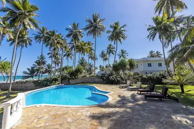 Image de Charming 4-bedroom villa with WiFi and Ac in amazing Gaspar Hernández