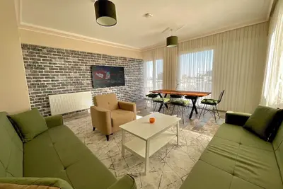 Image de Pine & Ocean Breeze Family Apartment - 3 Bedrooms with Ac, 5 Beds, Seaview