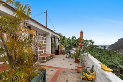 Image de Appartement \"Casa Rural La Cuadra\" avec vue sur la mer, terrasse privée et Wi-Fi