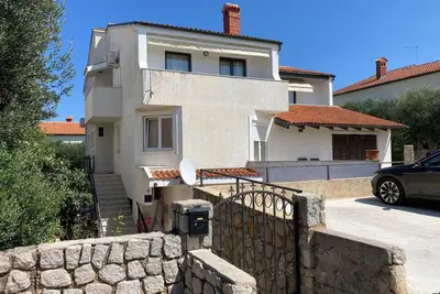 Appartement de deux chambres avec air conditionné Mali Losinj, Losinj (A-23520-a)