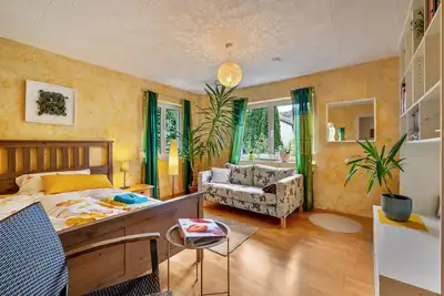 Image de Chambre \"Schönes Zimmer Mit Eigenem Bad\" avec balcon et Wi-Fi