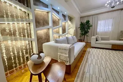 Image de Luxury 3br at heart of Mohandeseen, near Zamalek