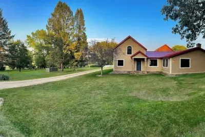 Image de Chic Country Home w/ Sprawling Acreage
