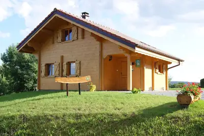 Image de Chalet au coeur d'une nature verdoyante au calme - Gîte de France 3 épis