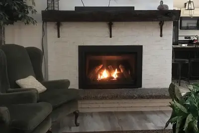 Image de Spacious 5-bedroom house in welcoming Elk with WiFi and Ac